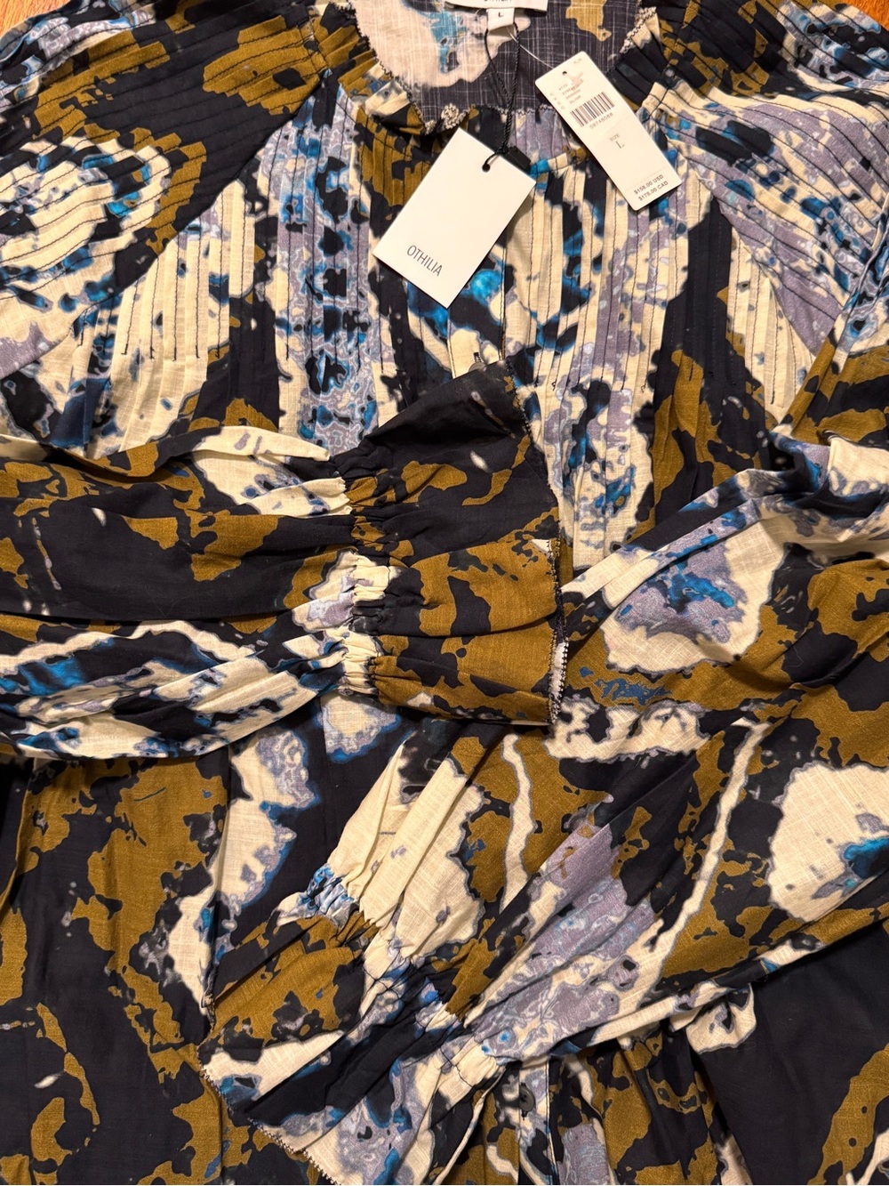 NWT Anthropologie Othilia Blouse Size L Abstract Batik Print Pintuck Ruffle $158 - Picture 5 of 8